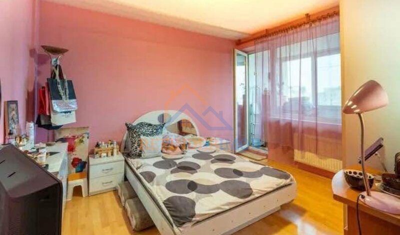 Apartament 3 camere de vanzare Baba Novac - Dristor